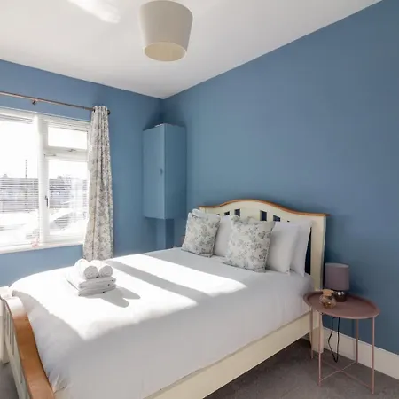 Guestready - Restful In Drimnagh 더블린