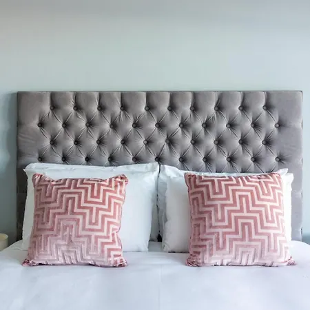 Guestready - Restful In Drimnagh Дублин