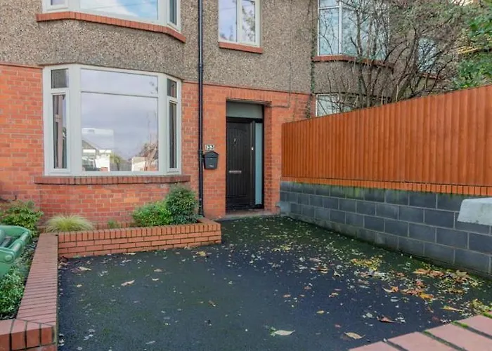 Guestready - Restful In Drimnagh Гостевой дом 4*