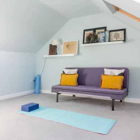 Guestready - Restful In Drimnagh Guest house 4*